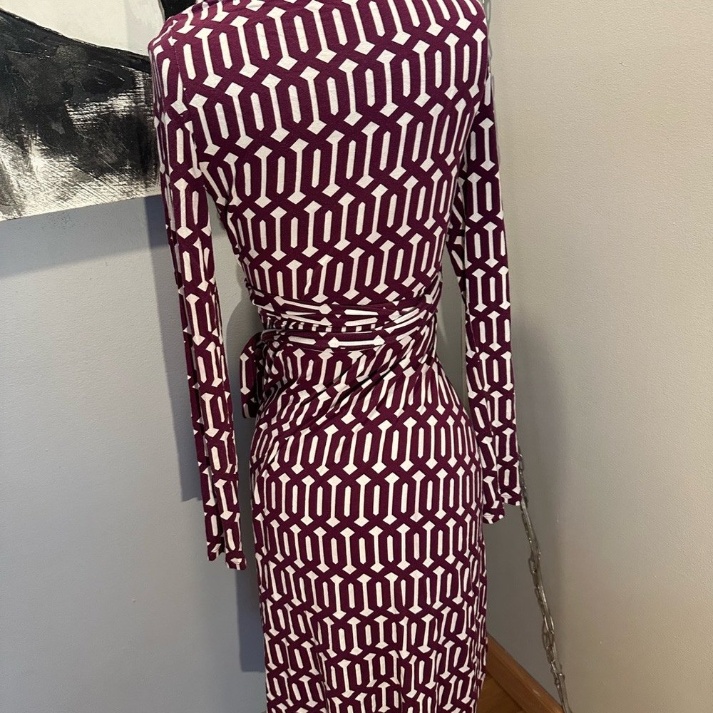 Geometric Patterned Wrap Dress - image 2